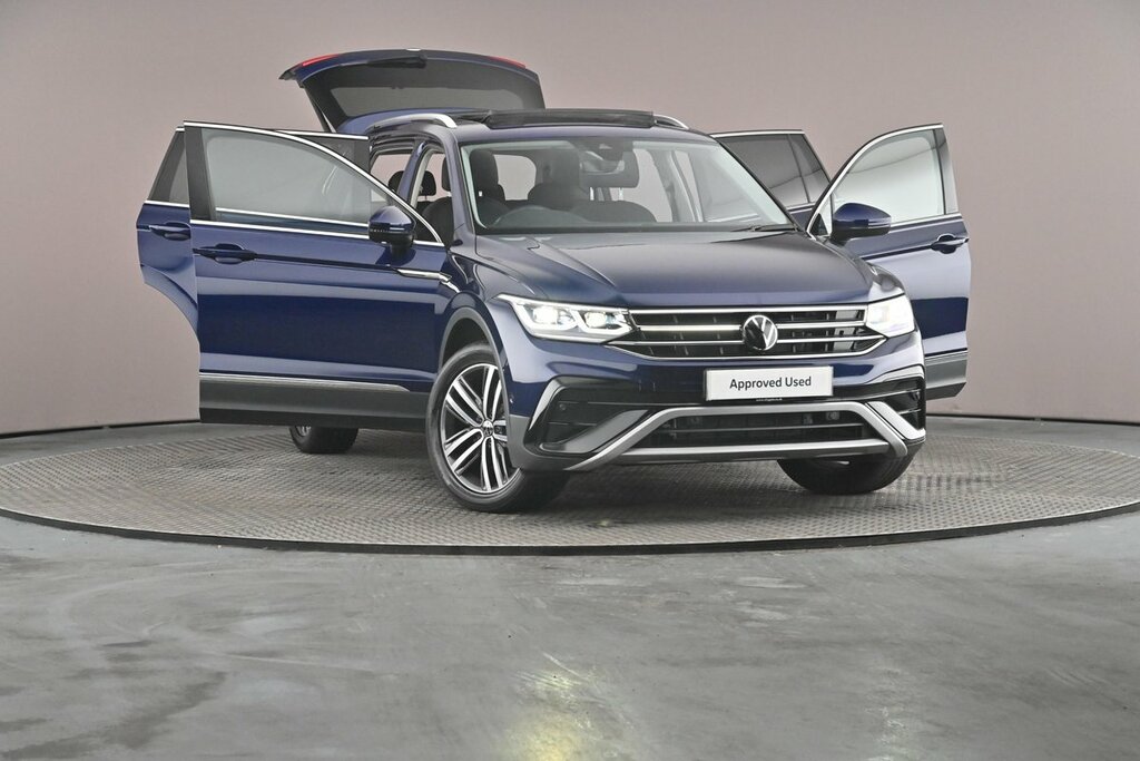 Volkswagen Tiguan Allspace 1.5 Tsi R-line Dsg Black #38