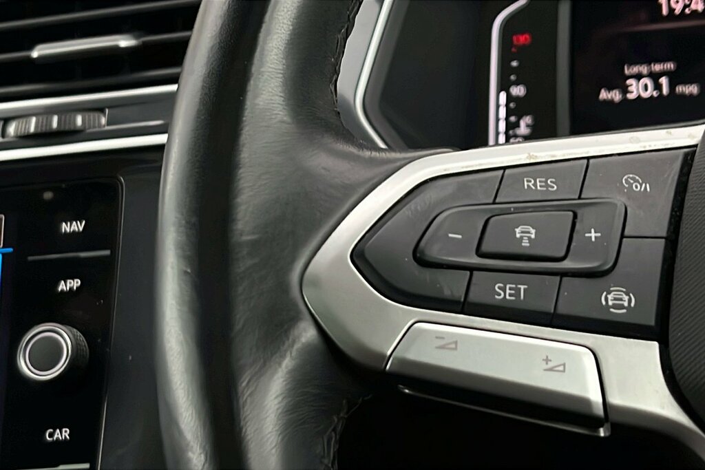 Volkswagen Tiguan Allspace 1.5 Tsi R-line Dsg Black #23