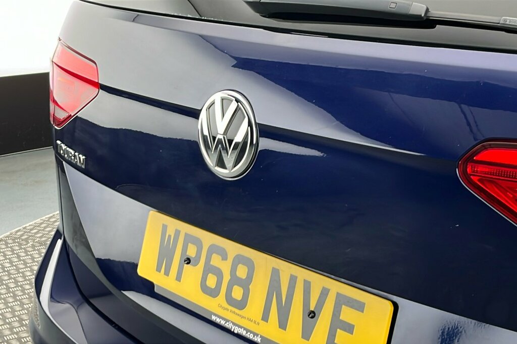Volkswagen Touran 1.6 Tdi 115 White #26