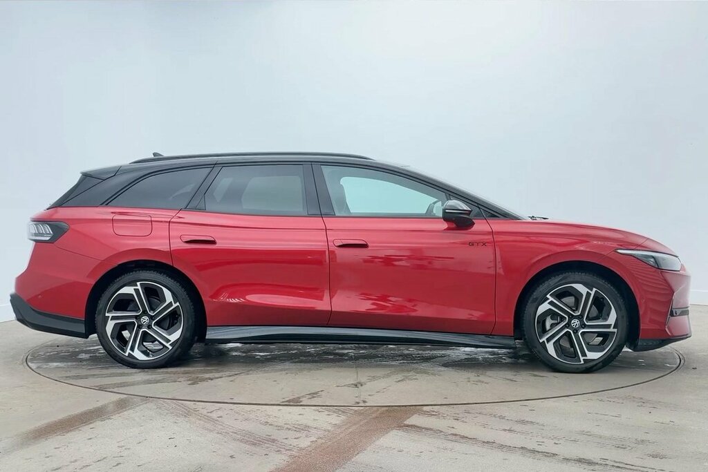 Volkswagen ID.7 Tourer Gtx Plus 4Motion 86Kwh Gtx 340Ps 1-Speed Au Red #4