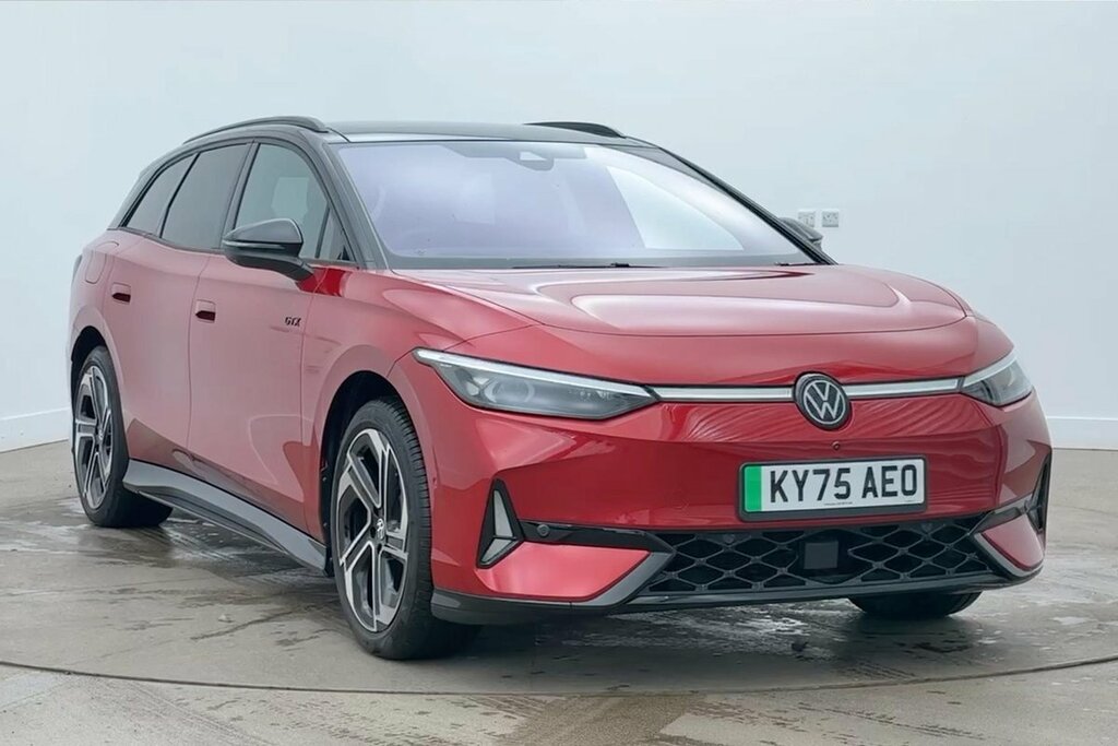 Volkswagen ID.7 Tourer Gtx Plus 4Motion 86Kwh Gtx 340Ps 1-Speed Au Red