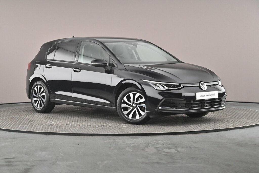 Volkswagen Golf 8 Active 1.5 Etsi 150Ps 7-Speed Dsg Black