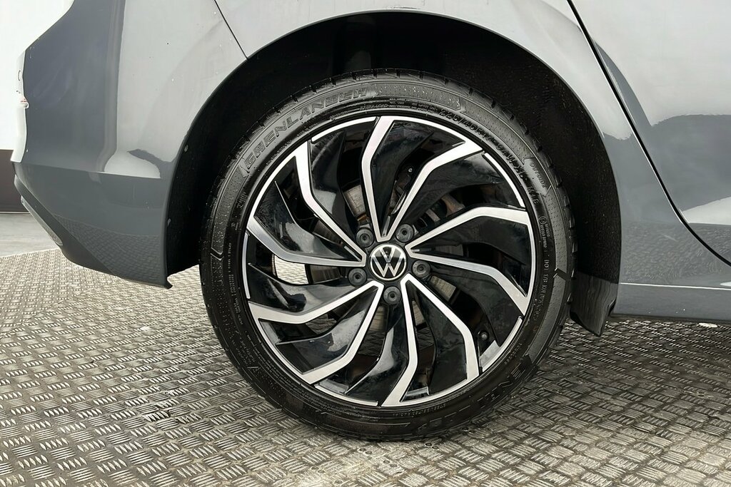 Volkswagen Golf 8 Style 1.5 Etsi 130Ps 7-Speed Dsg Grey #5