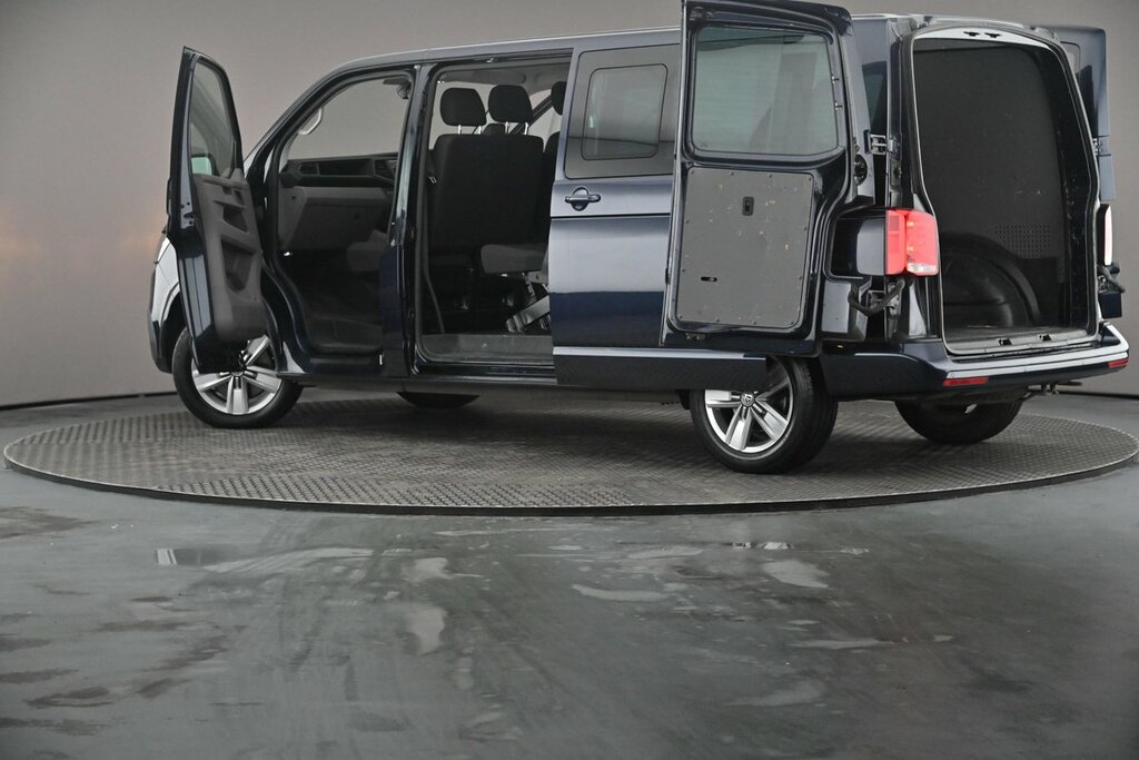Volkswagen Transporter 2.0Tdi Kombi 204Ps T32 Highline Bmt Swb Blue #58