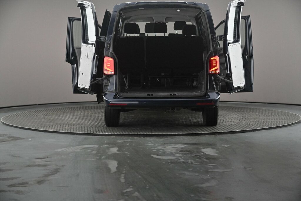 Volkswagen Transporter 2.0Tdi Kombi 204Ps T32 Highline Bmt Swb Blue #59