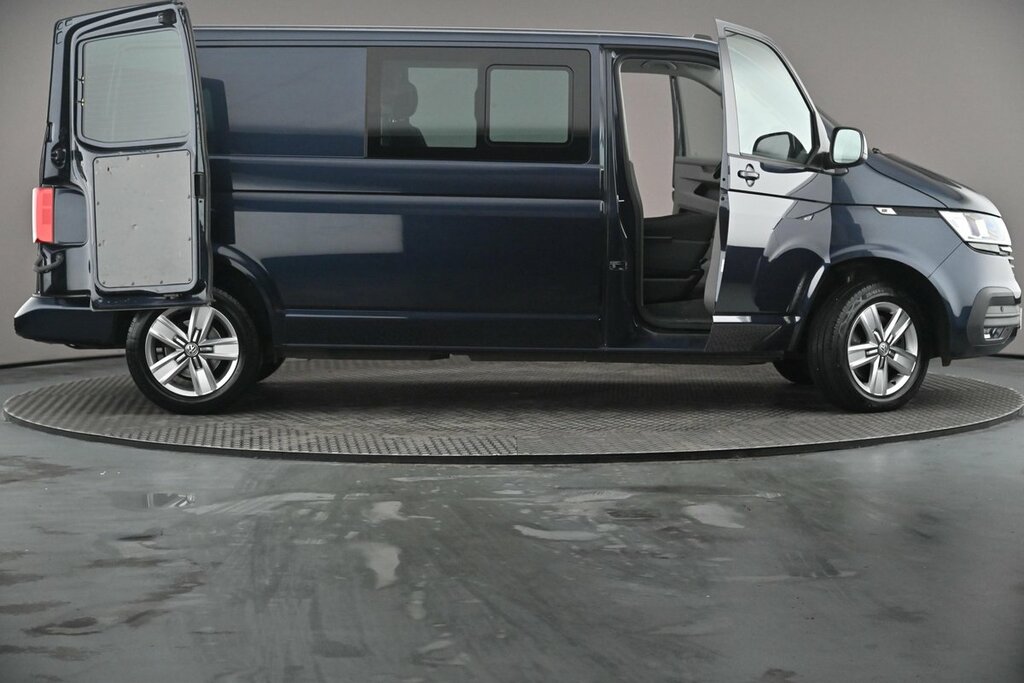 Volkswagen Transporter 2.0Tdi Kombi 204Ps T32 Highline Bmt Swb Blue #61