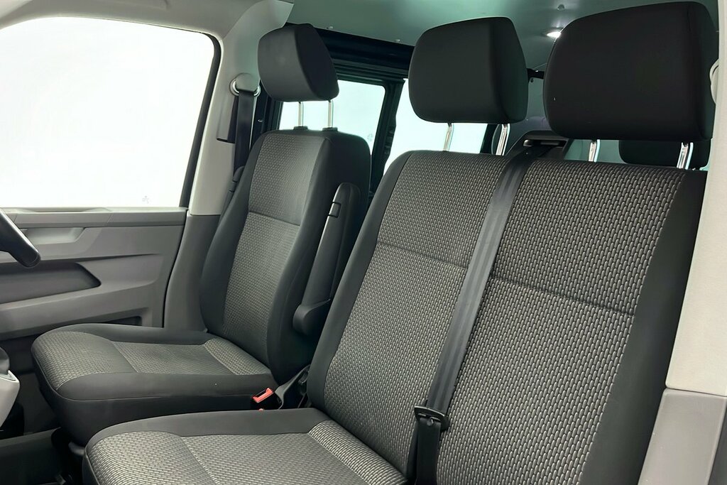 Volkswagen Transporter 2.0Tdi Kombi 204Ps T32 Highline Bmt Swb Blue #41