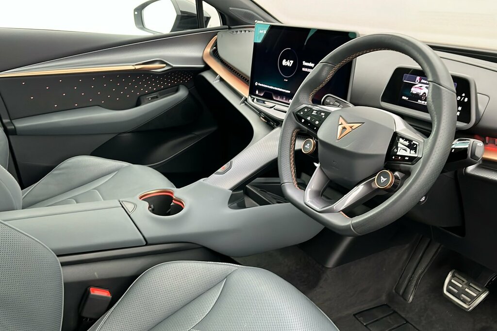 Cupra Tavascan Tavascan 210Kw V1 77Kwh Beige #6