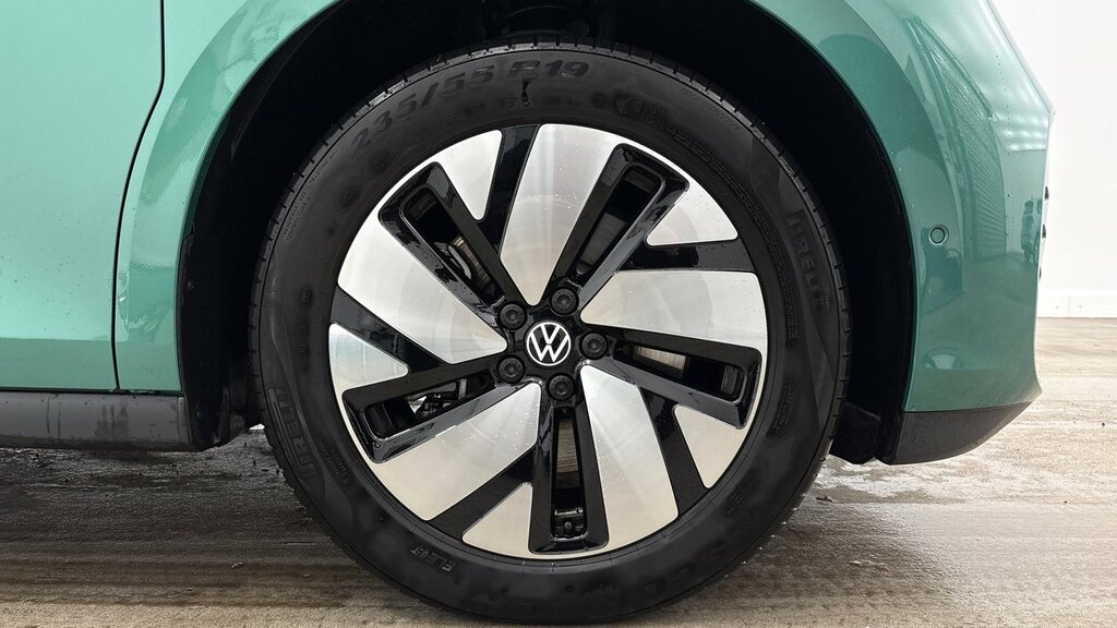 Volkswagen ID.Buzz Life 5-Seat Swb 286 Ps 79 Kwh Pro 1 Speed Green #5