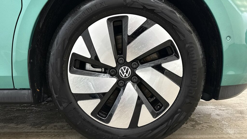 Volkswagen ID.Buzz Life 5-Seat Swb 286 Ps 79 Kwh Pro 1 Speed Green #5