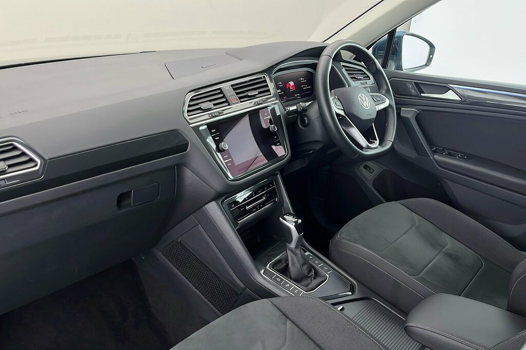 Volkswagen Tiguan Elegance 1.5 Tsi 150Ps 7-Speed Dsg Blue #2