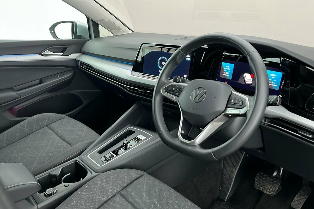 Volkswagen e-Golf 8 Life 1.5 Etsi 130Ps 7-Speed Dsg Silver #6