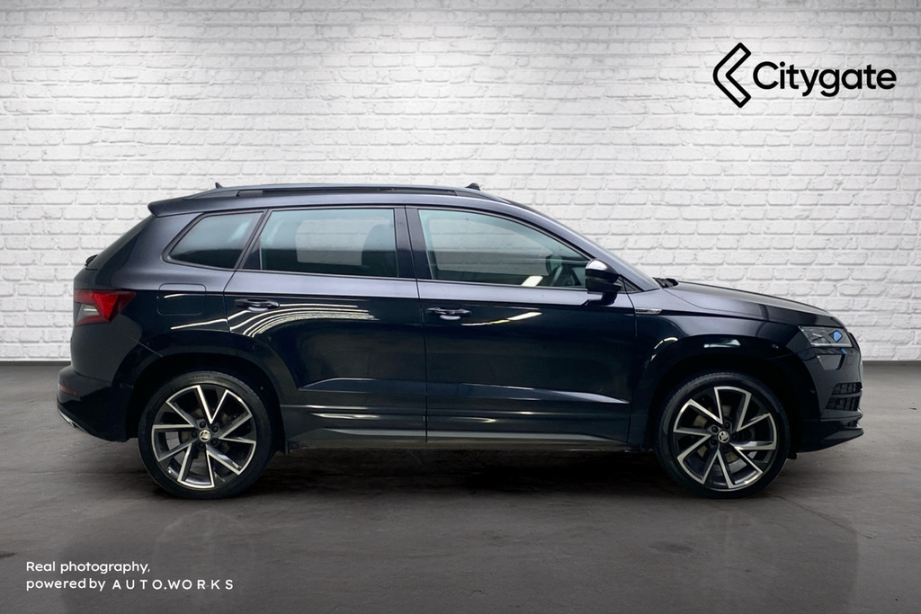 Skoda Karoq 1.5 Tsi 150 Sportline 2Wd Black #35