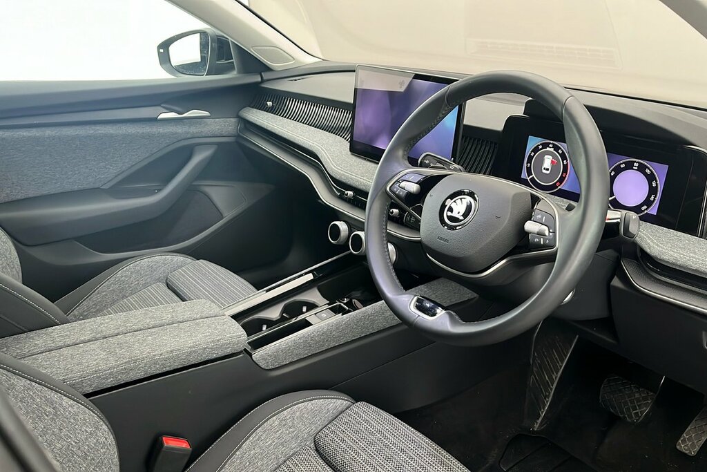 Skoda Superb Se Technology 1.5 Tsi E-tec 150 Ps Dsg Black #6