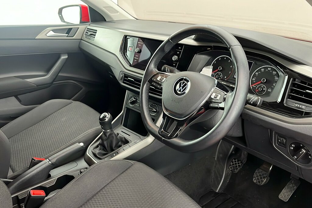 Volkswagen Polo Match 1.0 Tsi 95Ps 5-Speed Red #6