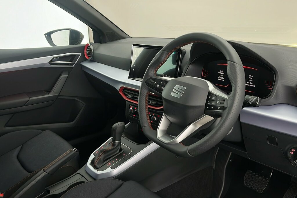 Seat Arona Fr 1.0 Tsi 115 7-Speed Grey #6