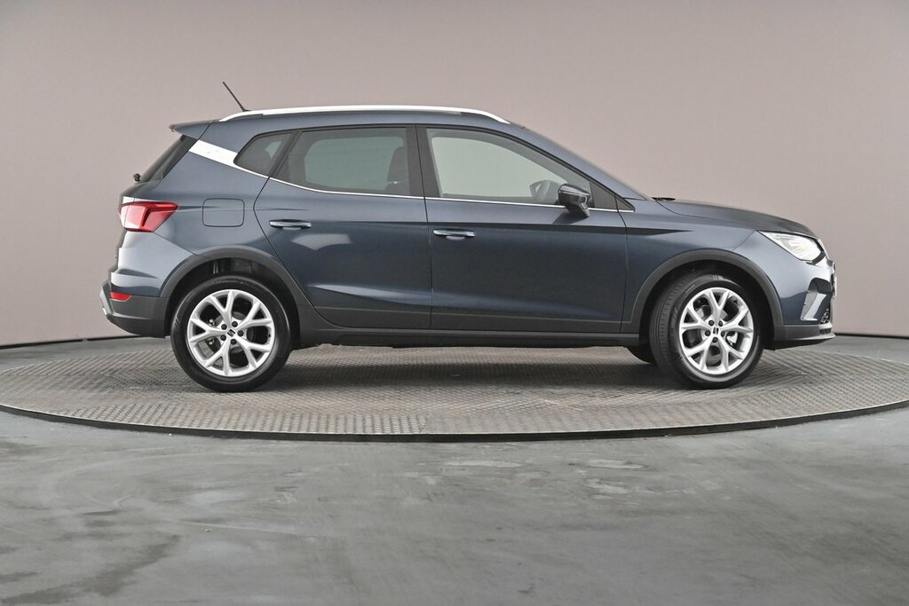 Seat Arona Fr 1.0 Tsi 115 7-Speed Grey #4