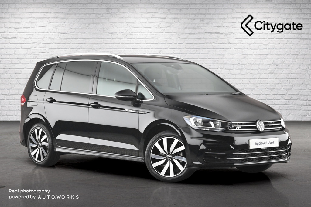 Volkswagen Touran R-line 1.5 Tsi 150 Ps 7-Speed Dsg Black