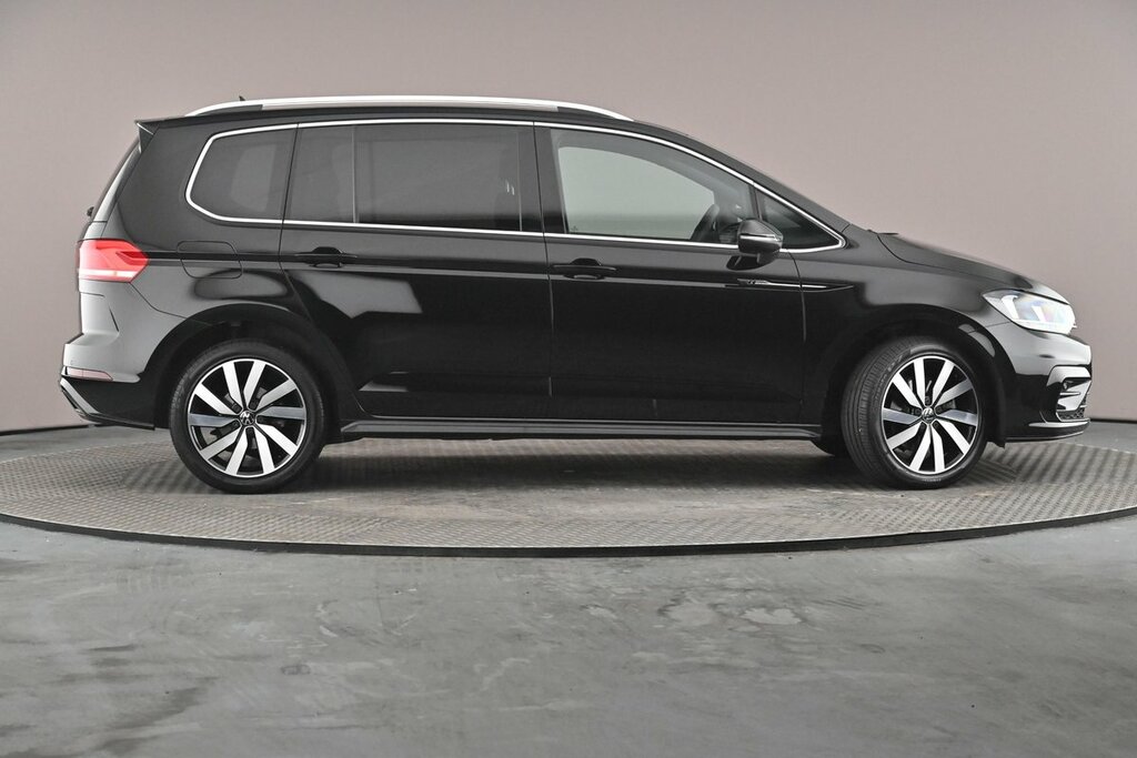 Volkswagen Touran R-line 1.5 Tsi 150 Ps 7-Speed Dsg Black #4