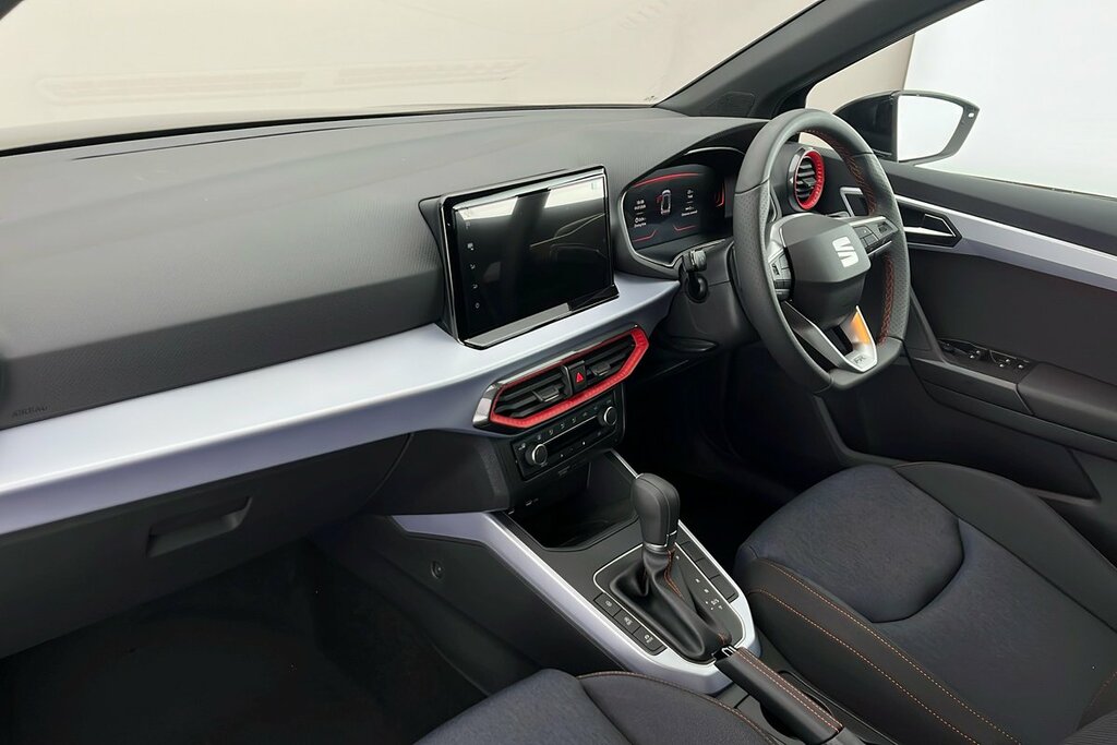 Seat Arona Fr 1.0 Tsi 115 7-Speed Black #2