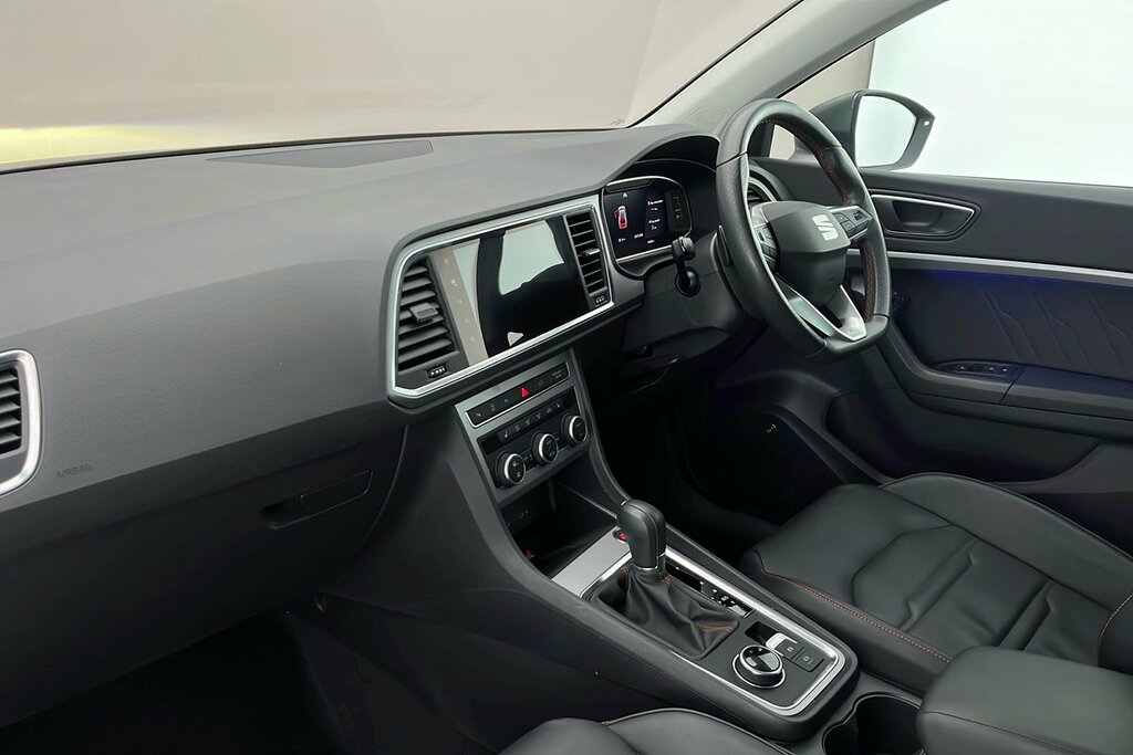 Seat Ateca Fr Black Edition 1.5 Ecotsi 150 7-Speed Dsg LO23VVP Grey #2