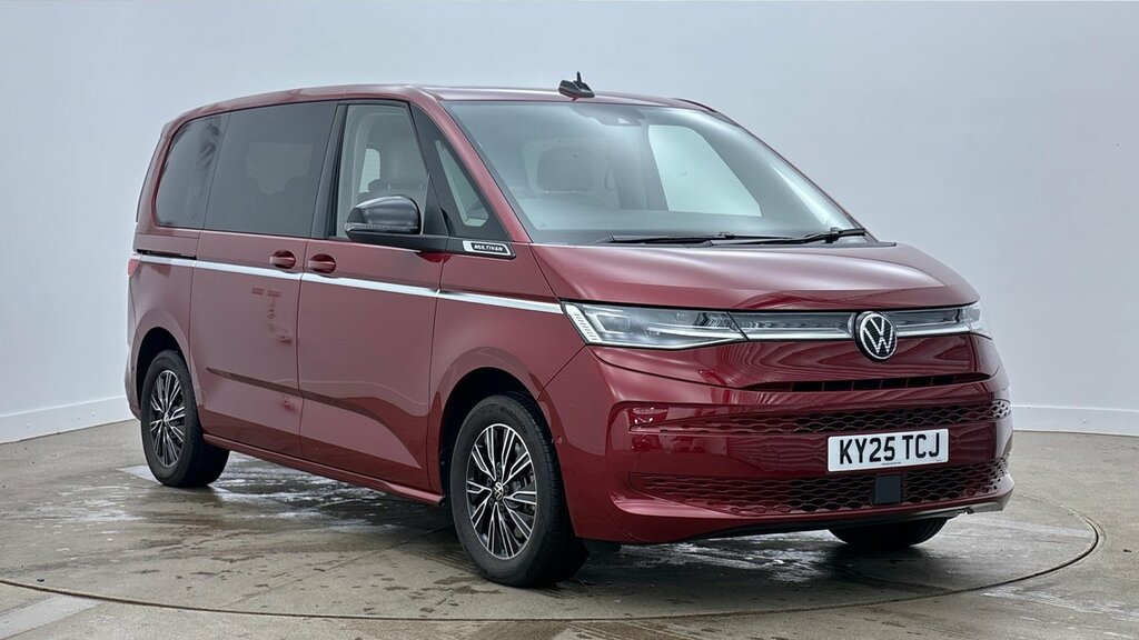 Volkswagen Multivan Style Standard 204 Ps 2.0 Tsi 7-Speed Dsg Red
