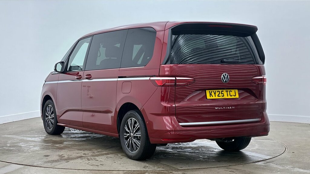 Volkswagen Multivan Style Standard 204 Ps 2.0 Tsi 7-Speed Dsg Red #3