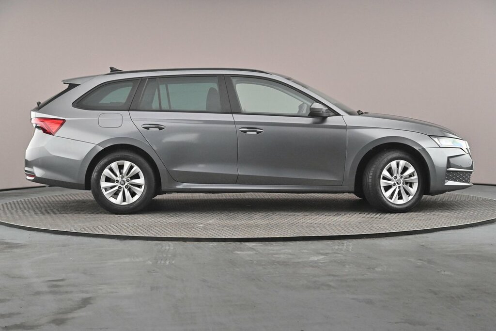 Skoda Octavia Se Technology 1.5 Tsi 116 Ps 6G Man Grey #4