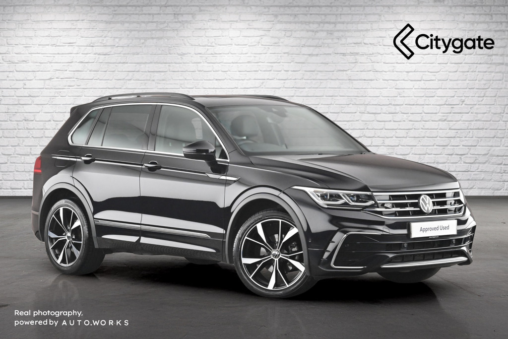 Volkswagen Tiguan R-line 1.5 Tsi 150Ps 7-Speed Dsg Black