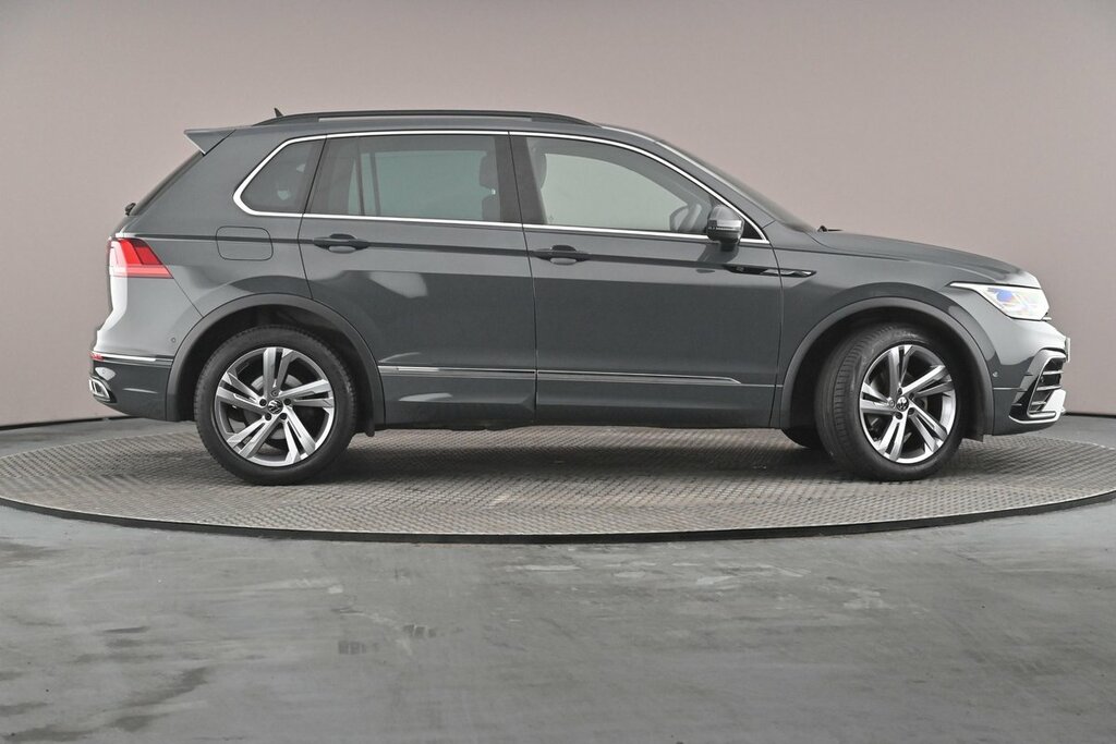 Volkswagen Tiguan R-line Edition 1.5 Tsi 150Ps 7-Speed Dsg Grey #4