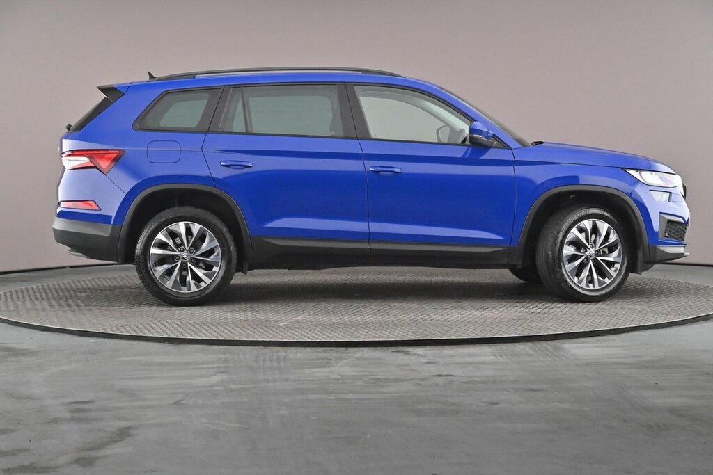 Skoda Kodiaq Se Drive 7 Seats 1.5 Tsi 150 Ps Dsg Blue #4