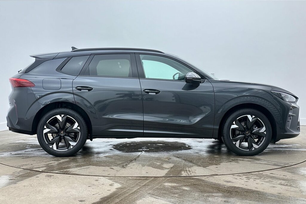 Cupra Terramar V2 1.5 Etsi 150 7-Speed Grey #4