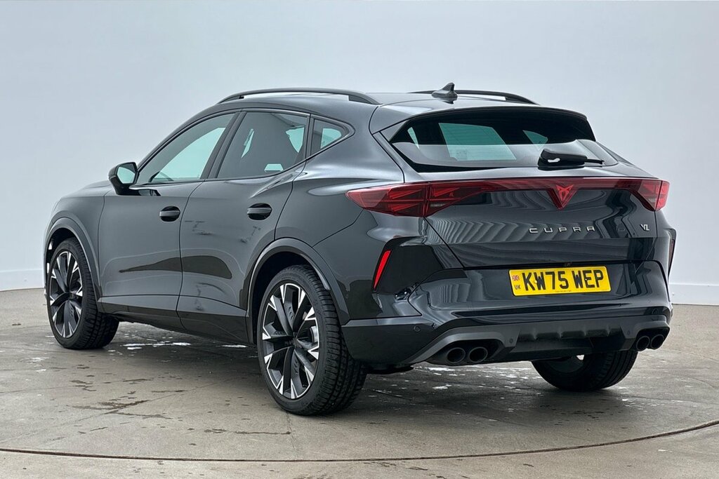 Cupra Formentor Vz2 2.0 Tsi 4Drive 333 7-Speed Black #3