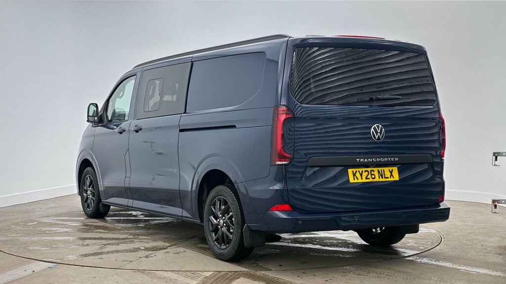 Volkswagen Transporter T32 Kombi Commerce Pro Lwb 150 Ps 2.0 Tdi 8Sp Purple #3