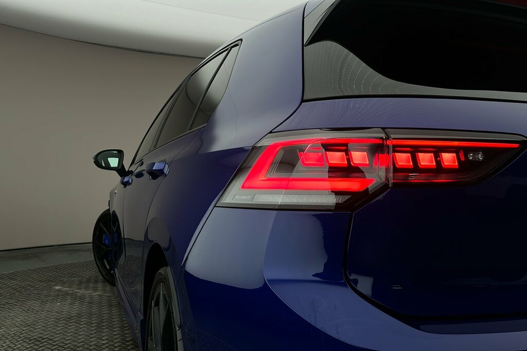 Volkswagen Golf Hatch R 2.0 Tsi 4Motion 333 Ps 7-Speed Dsg Blue