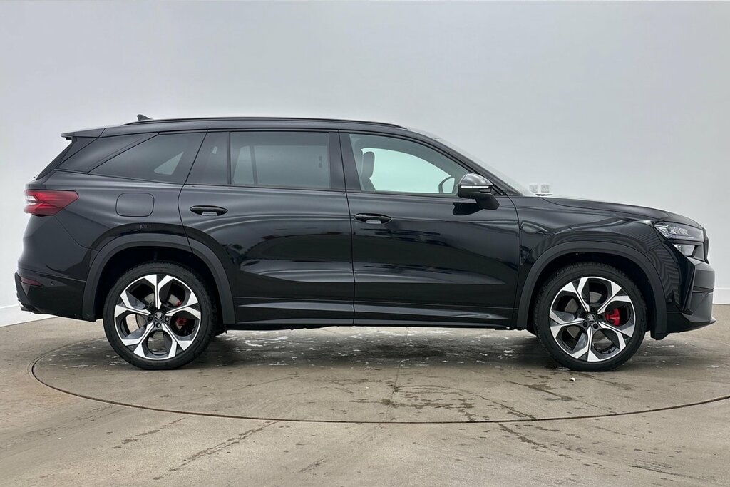 Skoda Kodiaq Vrs 7 Seats 2.0 Tsi 265 Ps Dsg 4X4 Black #4