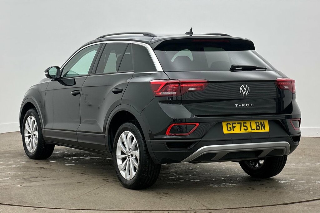 Volkswagen T-Roc Match 1.5 Tsi 150Ps 6-Speed Black #3