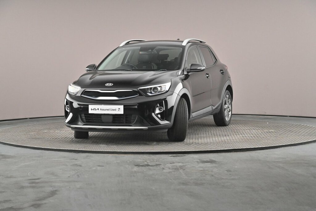 Kia Stonic White #28
