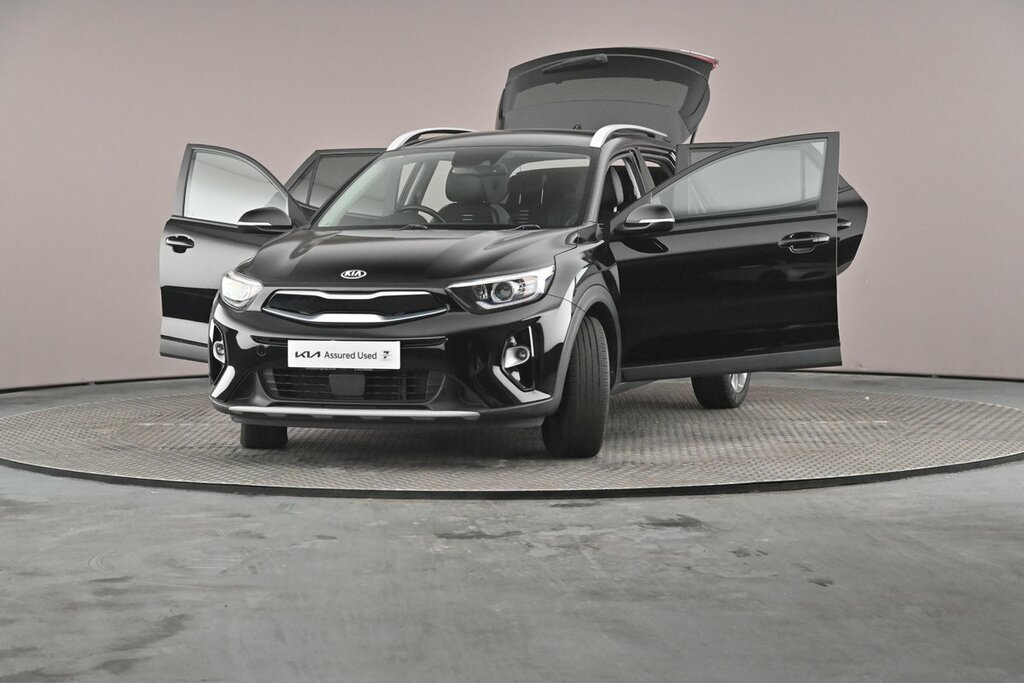 Kia Stonic White #37