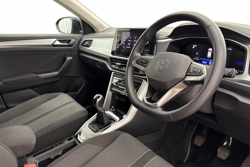 Volkswagen T-Roc Match 1.5 Tsi 150Ps 6-Speed Black #6