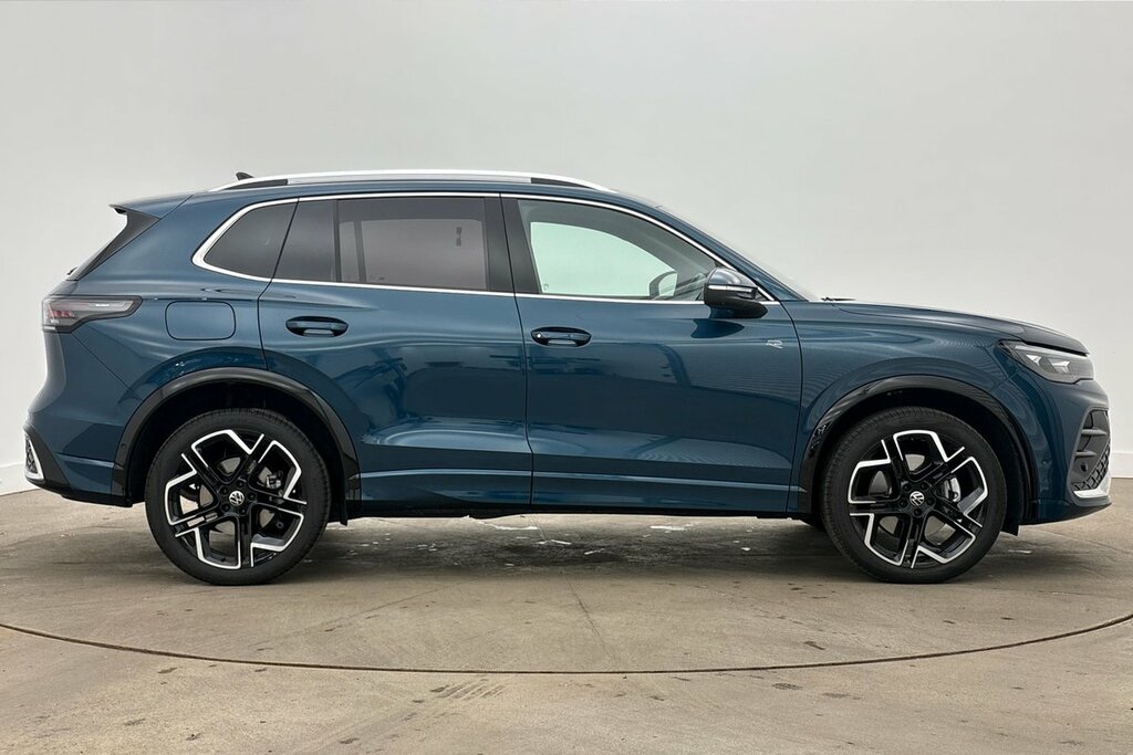 Volkswagen Tiguan R-line 1.5 Tsi Ehybrid 272 Ps 6-Speed Dsg Blue #4