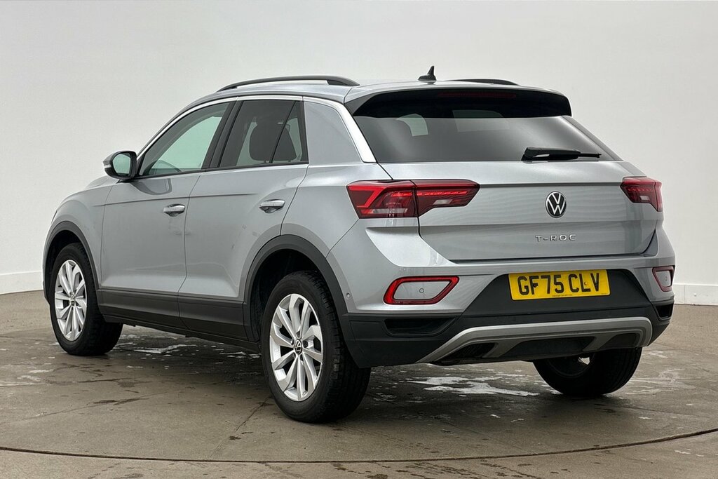 Volkswagen T-Roc Match 1.5 Tsi 150Ps 6-Speed Silver #3