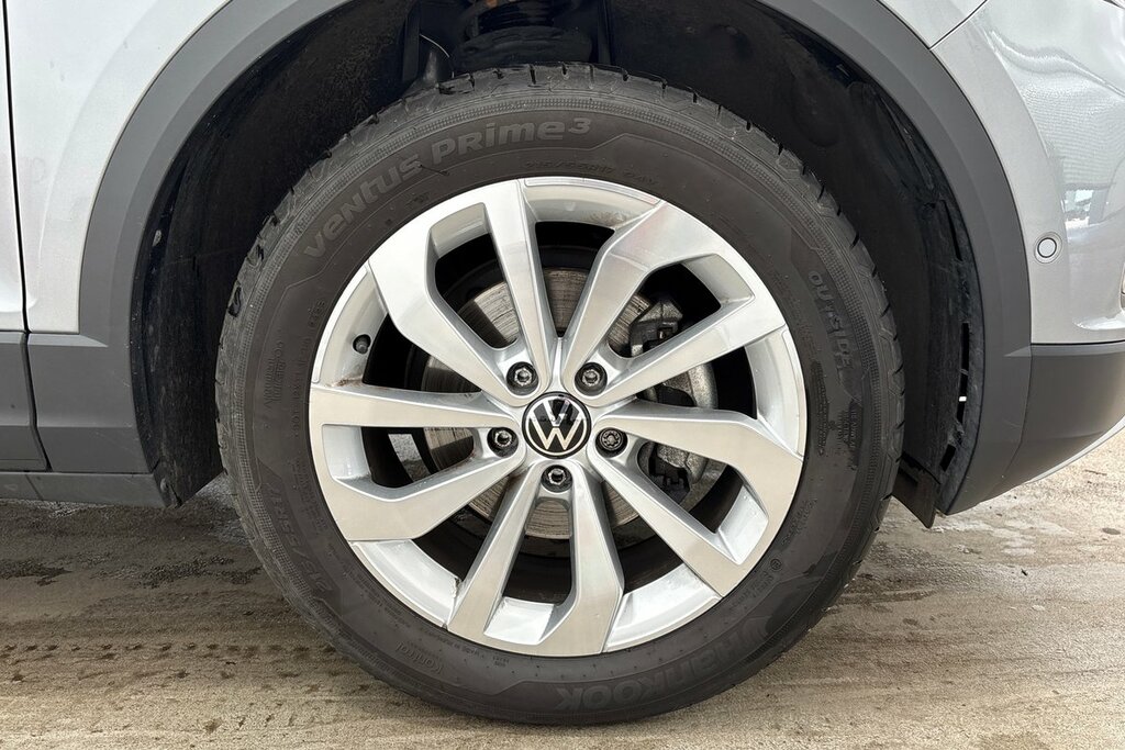 Volkswagen T-Roc Match 1.5 Tsi 150Ps 6-Speed Silver #5