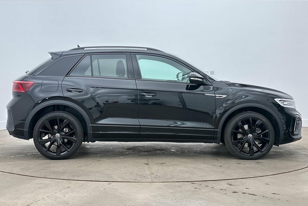 Volkswagen T-Roc Black Edition Plus 1.5 Tsi 150Ps 7-Speed Dsg Black #4