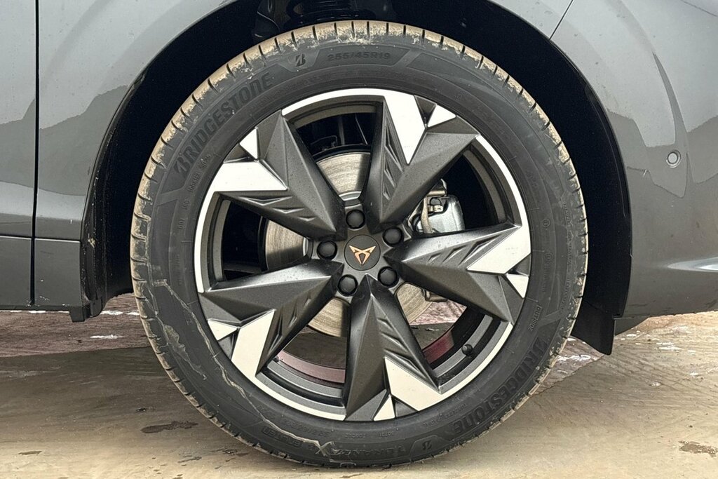 Cupra Terramar V2 1.5 Etsi 150 7-Speed Grey #5