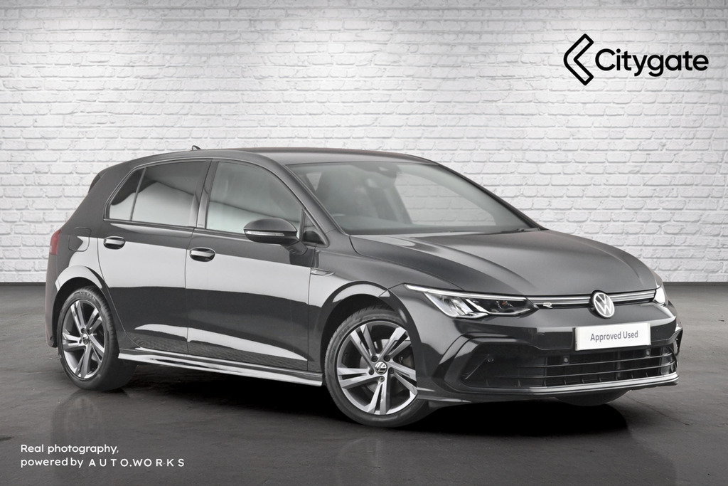 Volkswagen Golf 8 R-line 1.5 Tsi 130Ps 6-Speed Grey