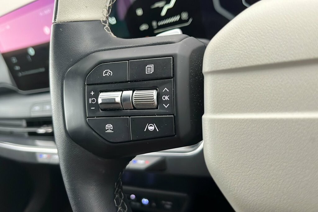 Kia  Hatchback Grey #27