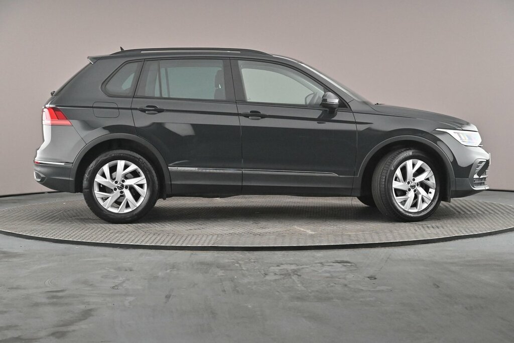 Volkswagen Tiguan Life 1.5 Tsi 150Ps 7-Speed Dsg Grey #4