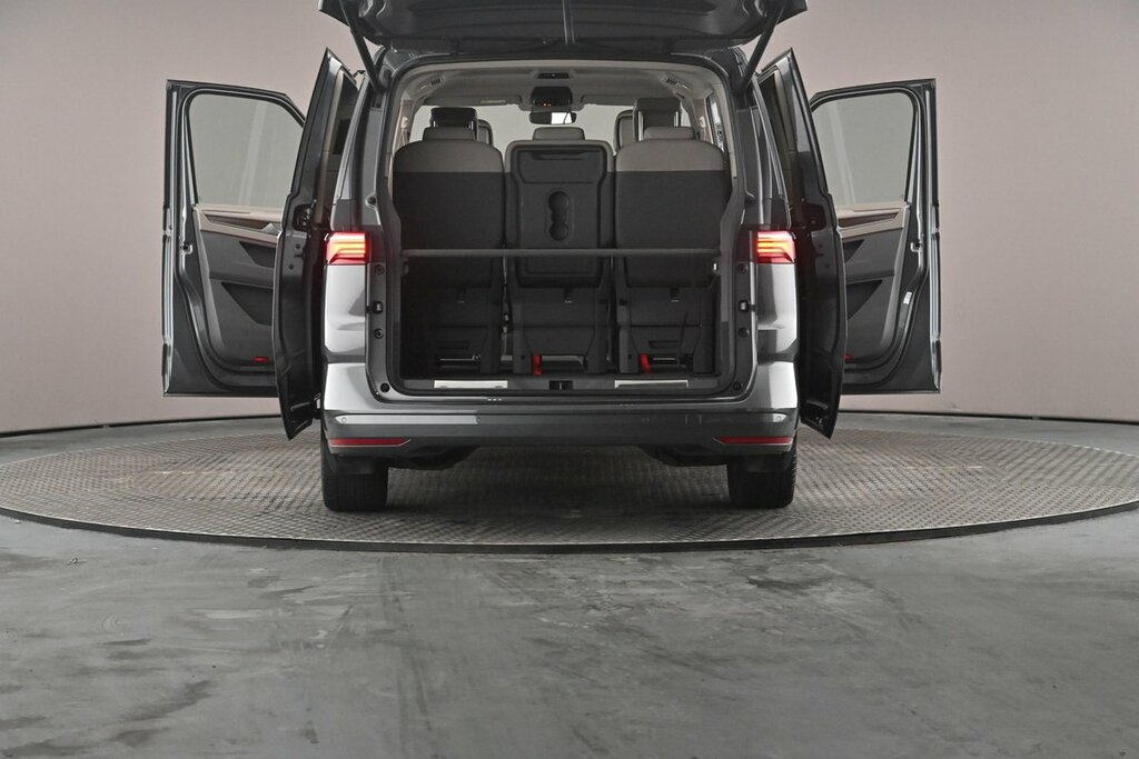 Volkswagen Multivan Style Black #52
