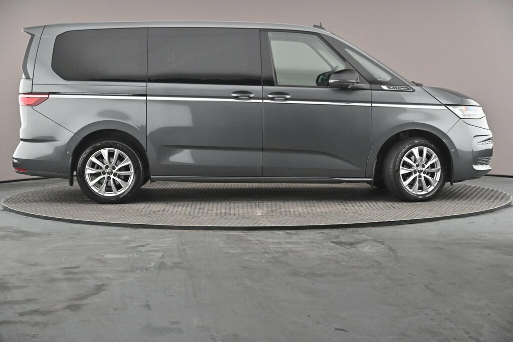 Volkswagen Multivan Style Long 150 Ps 2.0 Tdi 7-Speed Dsg Grey #4